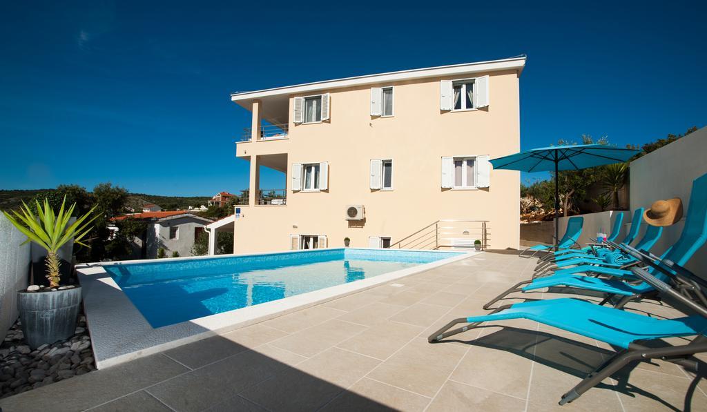 Apartments Villa Laguna With Pool Ražanj Δωμάτιο φωτογραφία