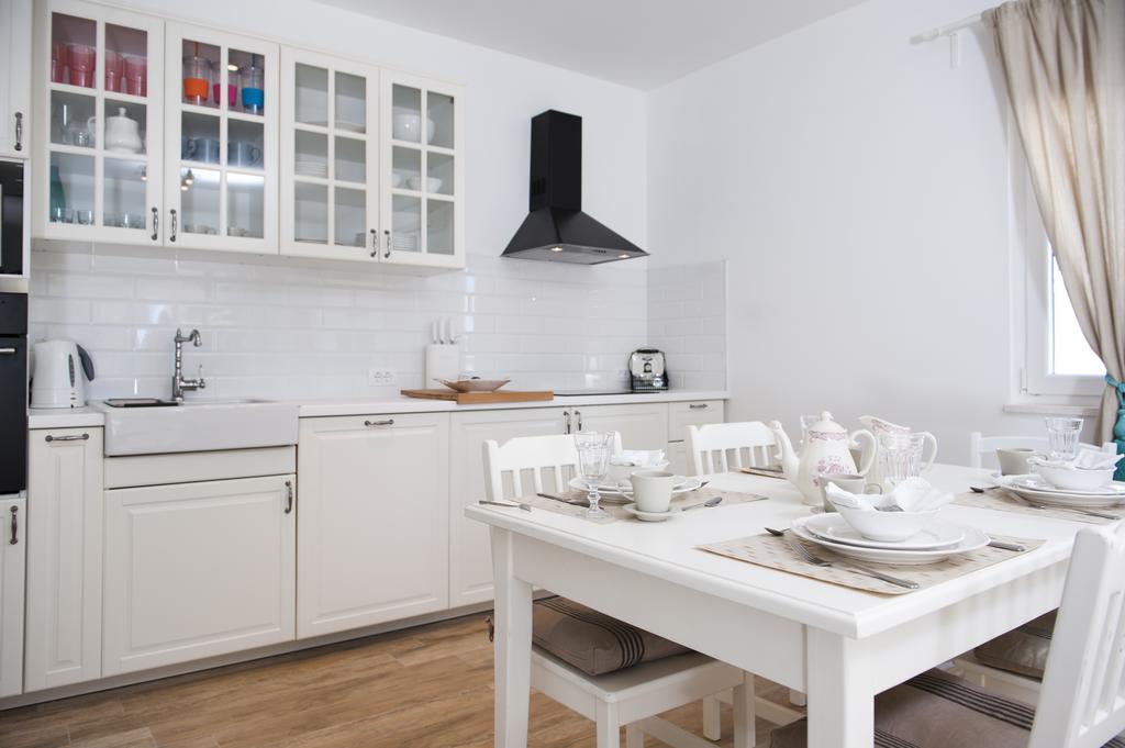 Apartments Villa Laguna With Pool Ražanj Δωμάτιο φωτογραφία