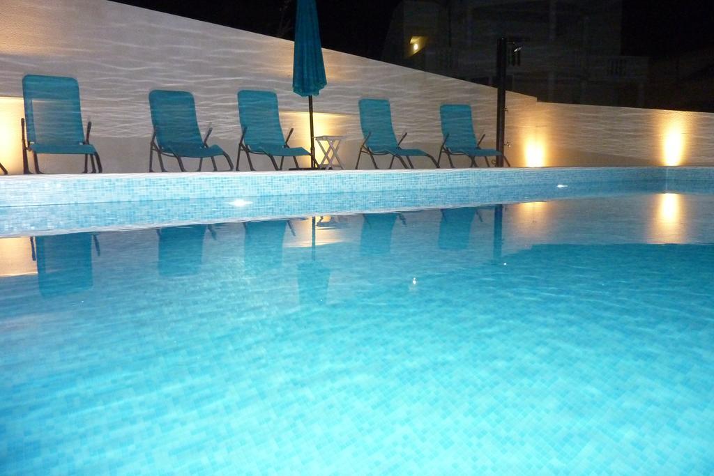 Apartments Villa Laguna With Pool Ražanj Δωμάτιο φωτογραφία