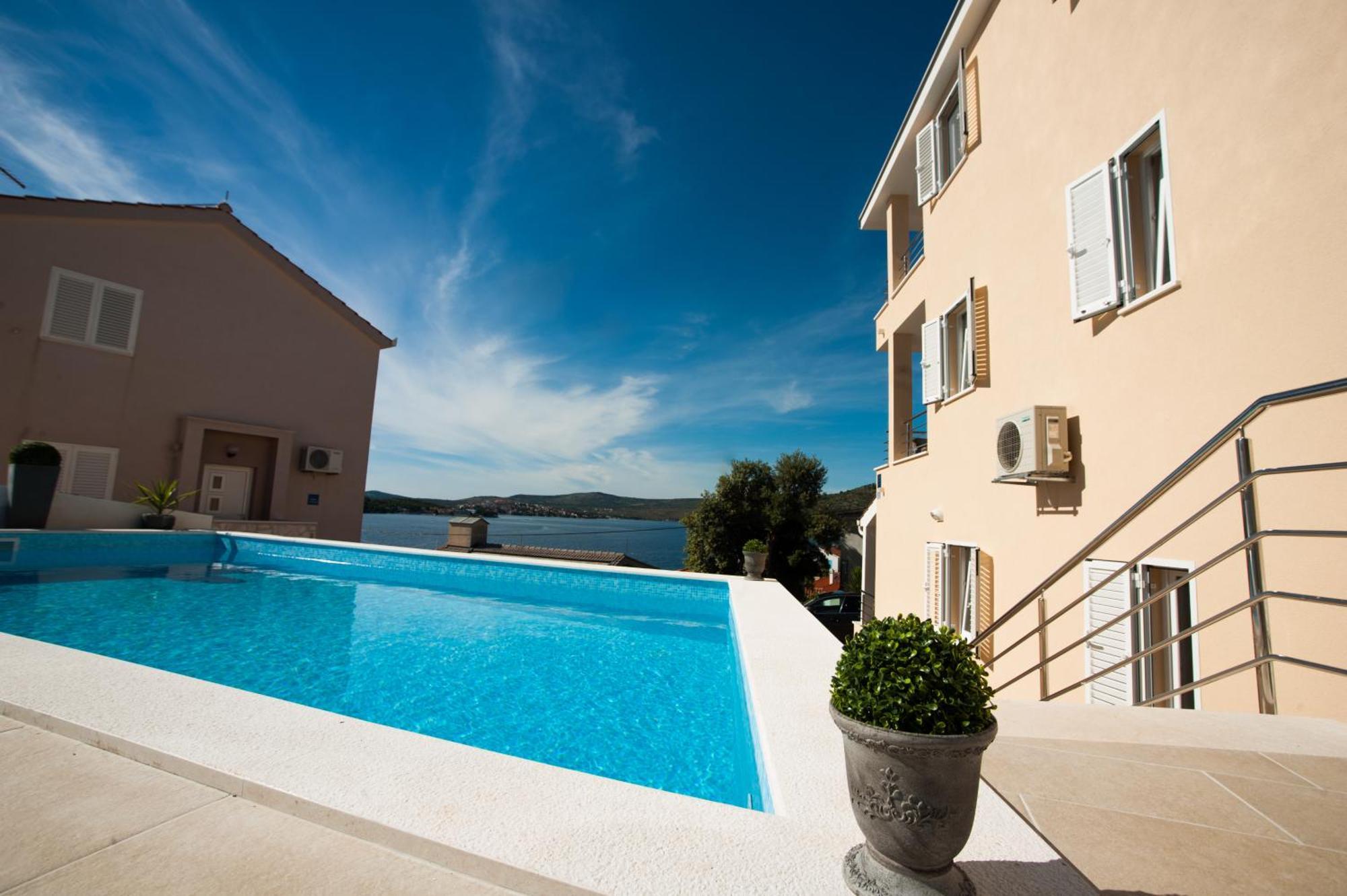 Apartments Villa Laguna With Pool Ražanj Δωμάτιο φωτογραφία