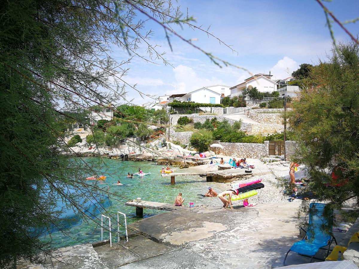 Apartments Villa Laguna With Pool Ražanj Εξωτερικό φωτογραφία